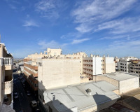 Resale - Apartment / Flat - Torrevieja