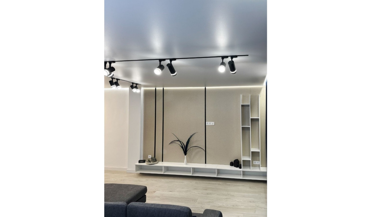 Resale - Apartment / Flat - Torrevieja