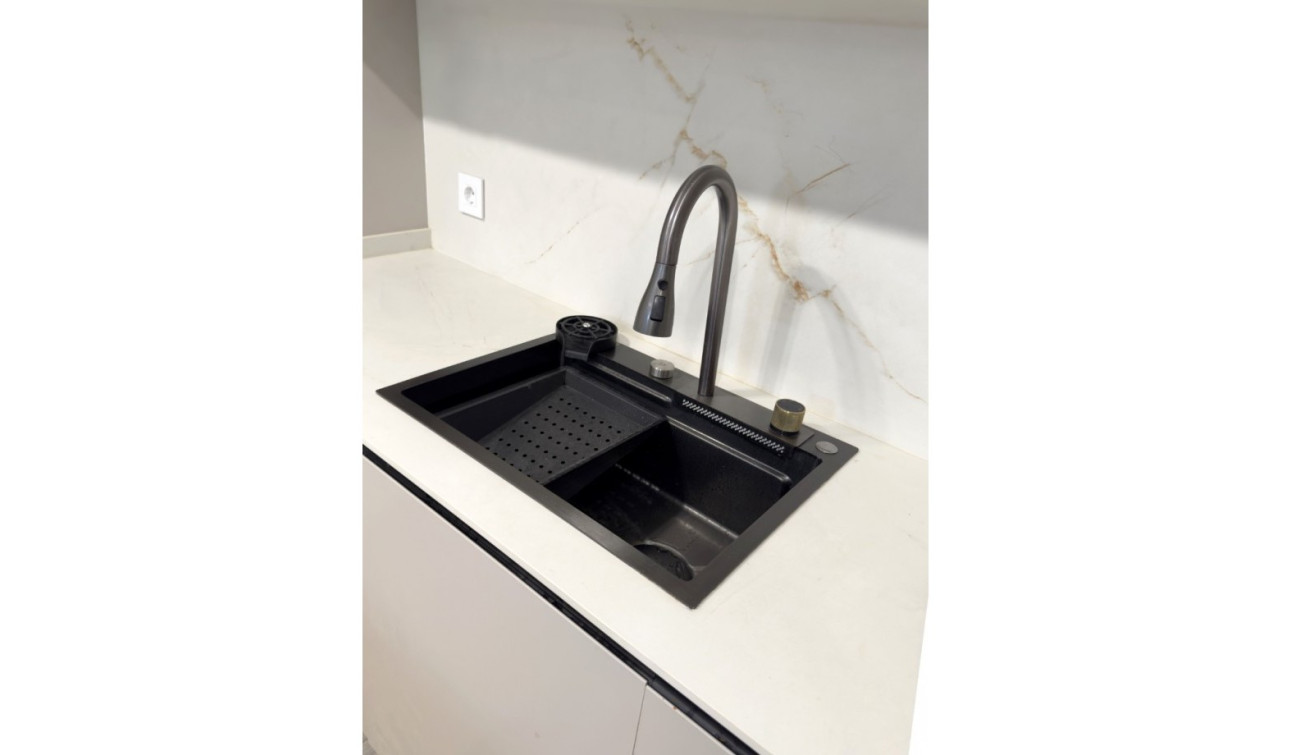 Resale - Apartment / Flat - Torrevieja