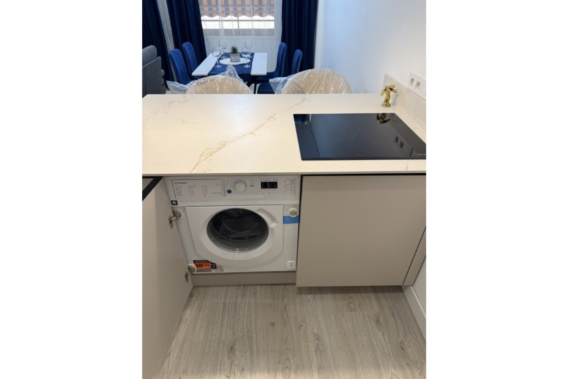 Resale - Apartment / Flat - Torrevieja