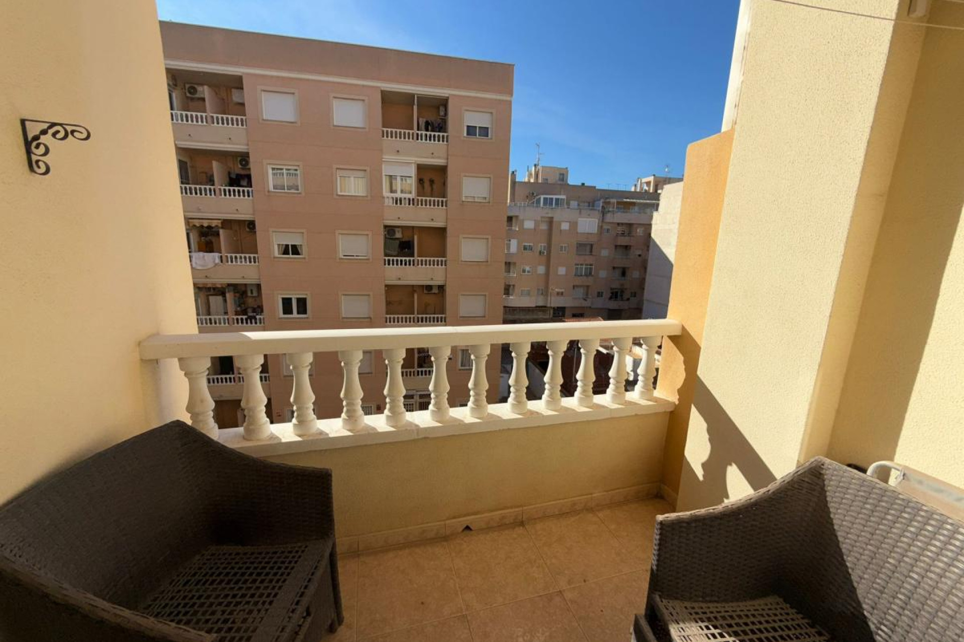 Resale - Apartment / Flat - Torrevieja
