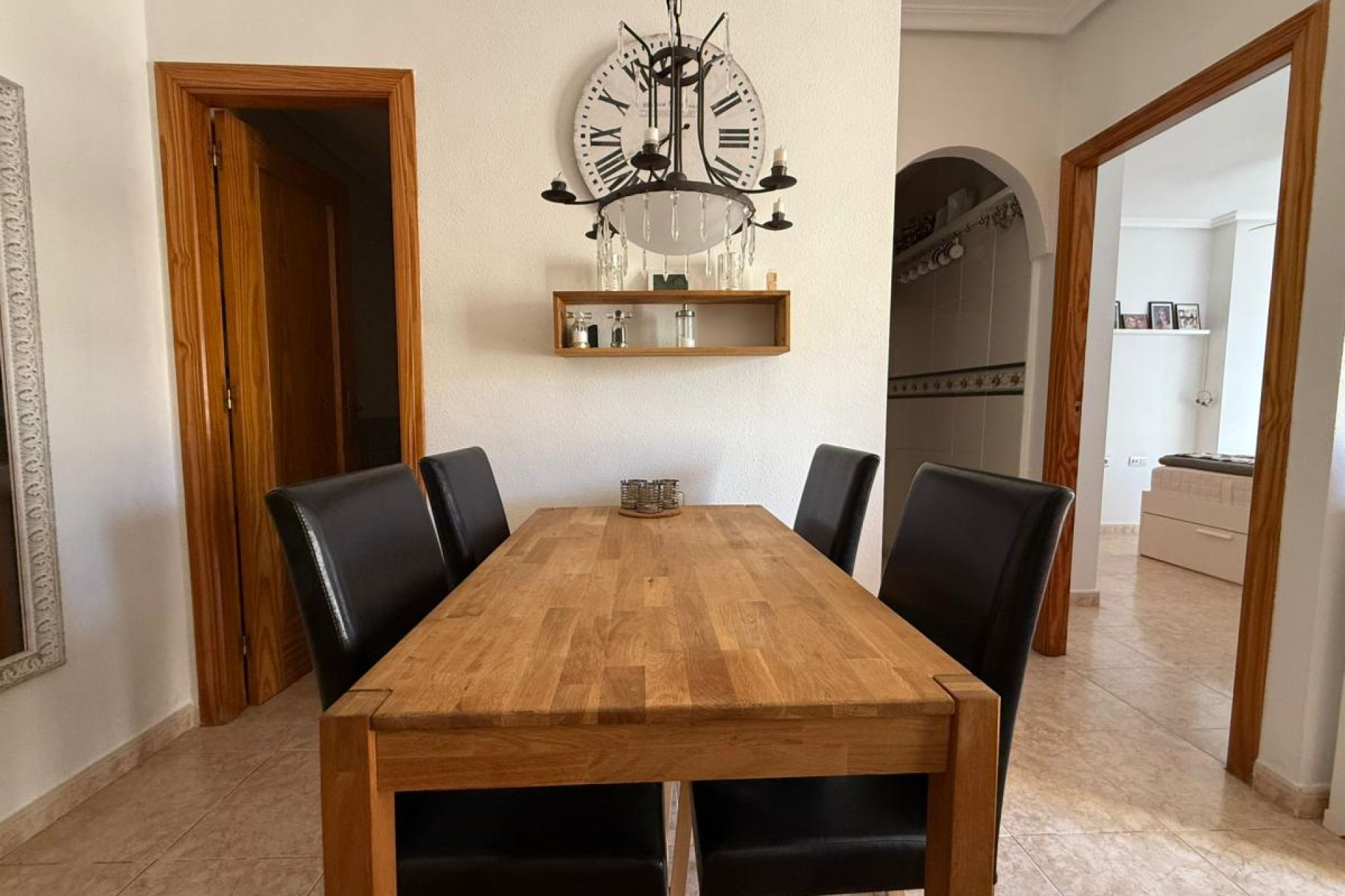 Resale - Apartment / Flat - Torrevieja