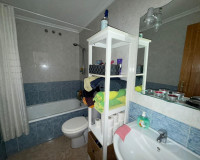 Resale - Apartment / Flat - Torrevieja