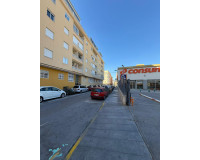Resale - Apartment / Flat - Torrevieja