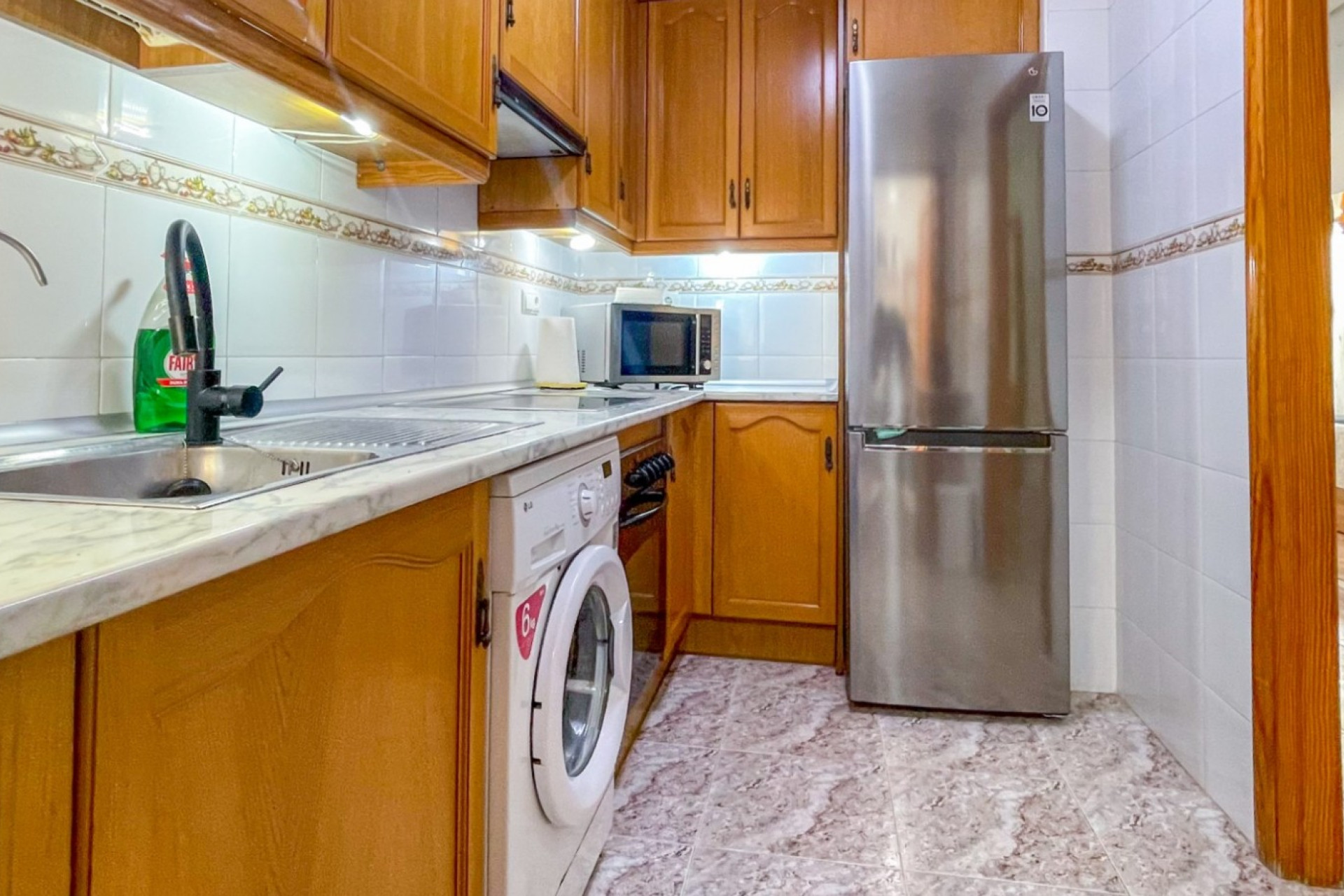 Resale - Apartment / Flat - Torrevieja
