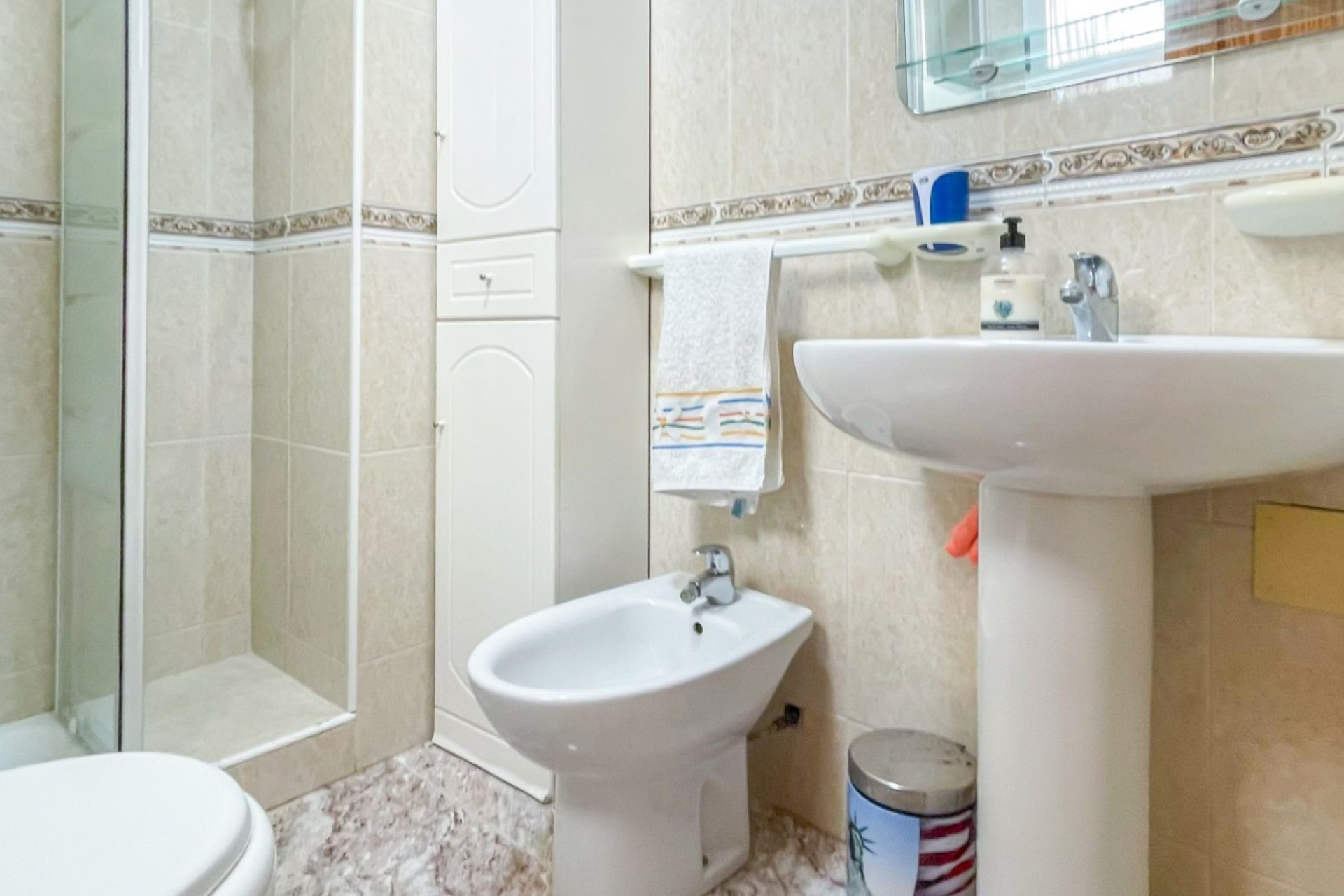 Resale - Apartment / Flat - Torrevieja
