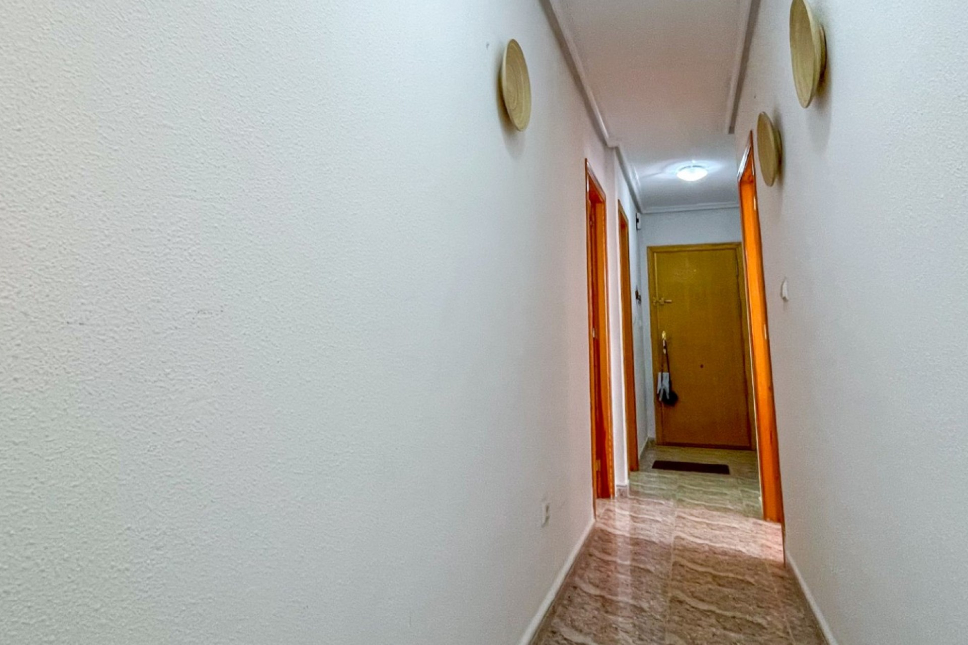 Resale - Apartment / Flat - Torrevieja