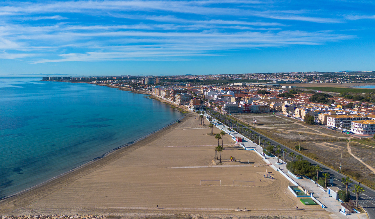 Resale - Apartment / Flat - Torrevieja