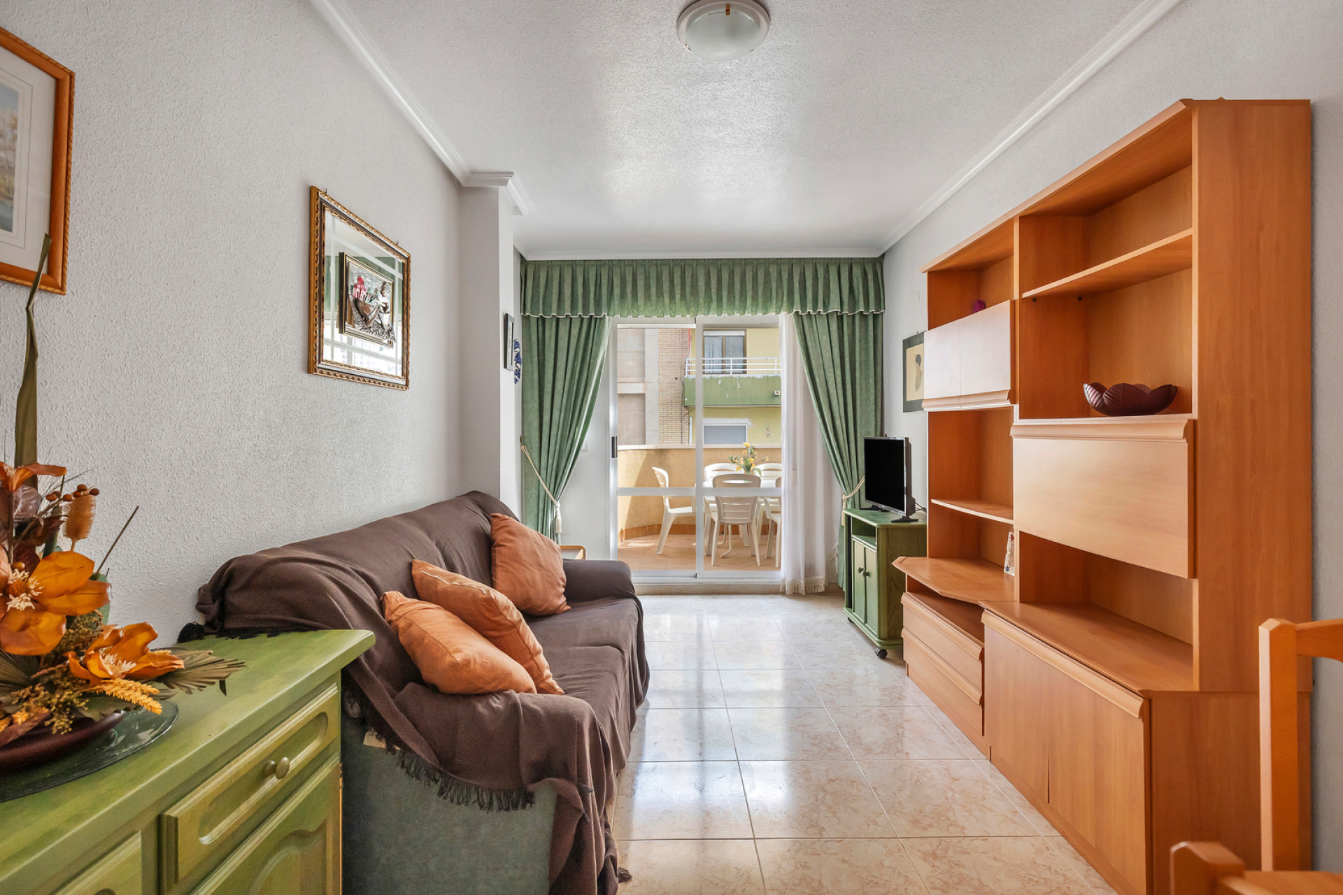 Resale - Apartment / Flat - Torrevieja