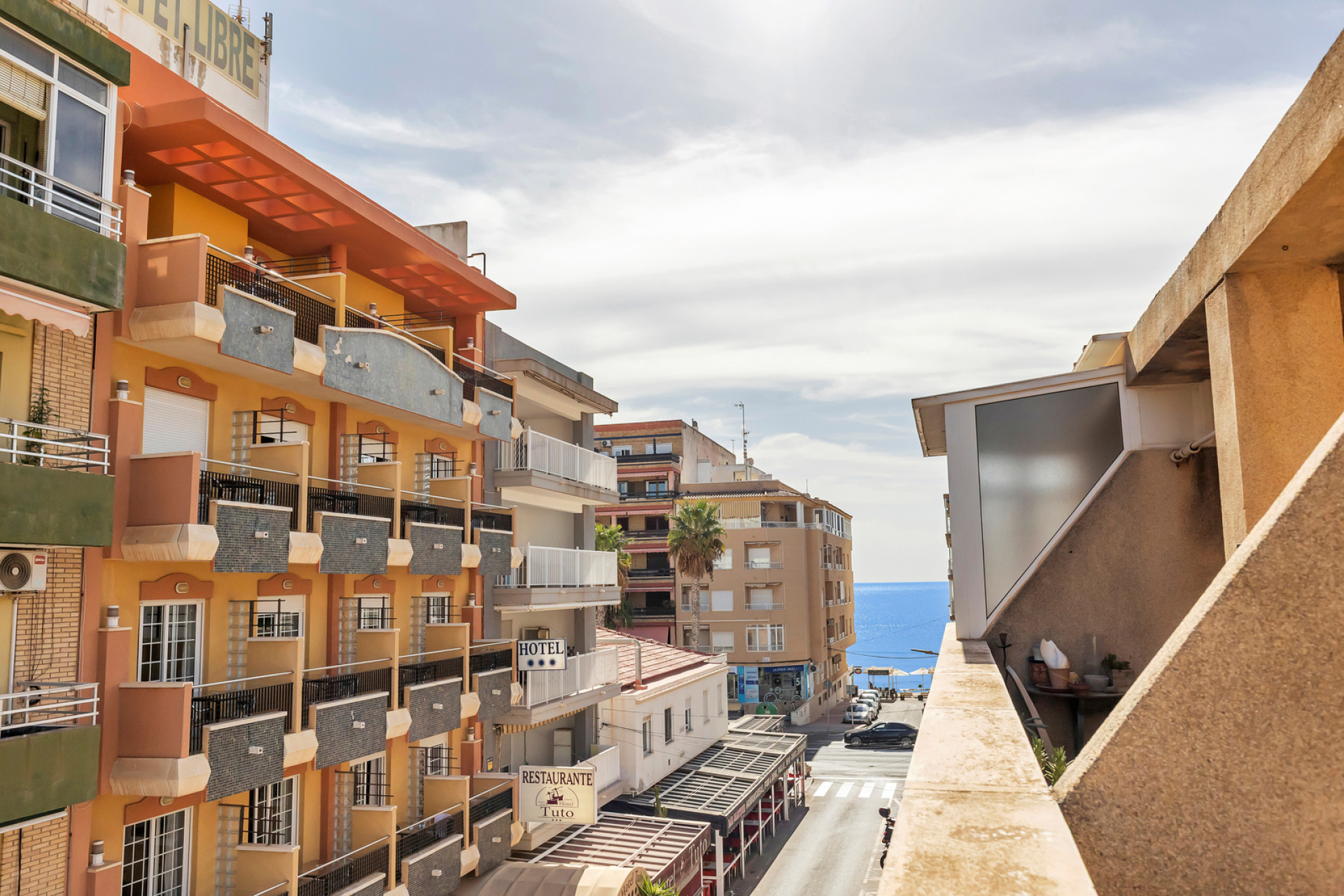 Resale - Apartment / Flat - Torrevieja