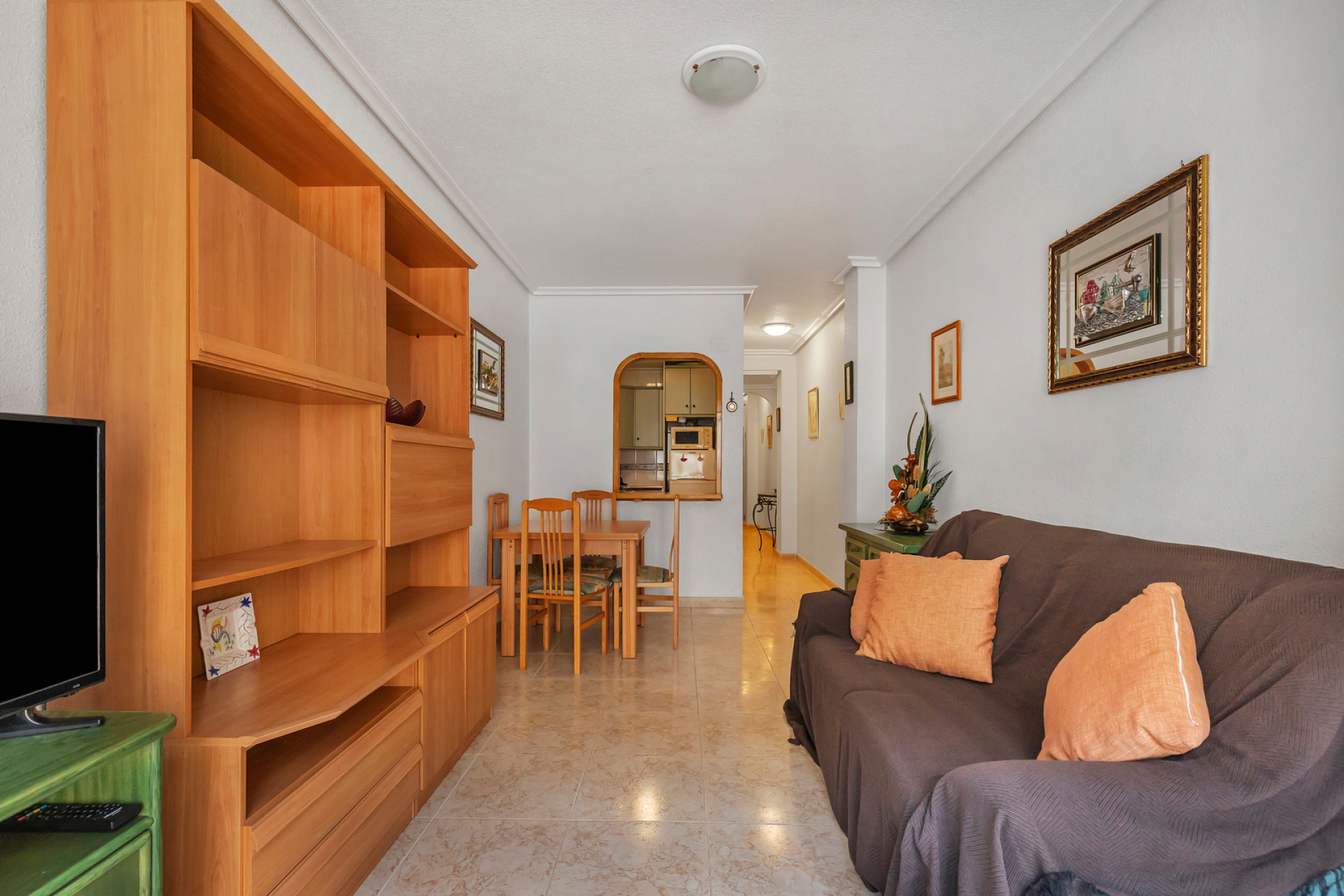 Resale - Apartment / Flat - Torrevieja