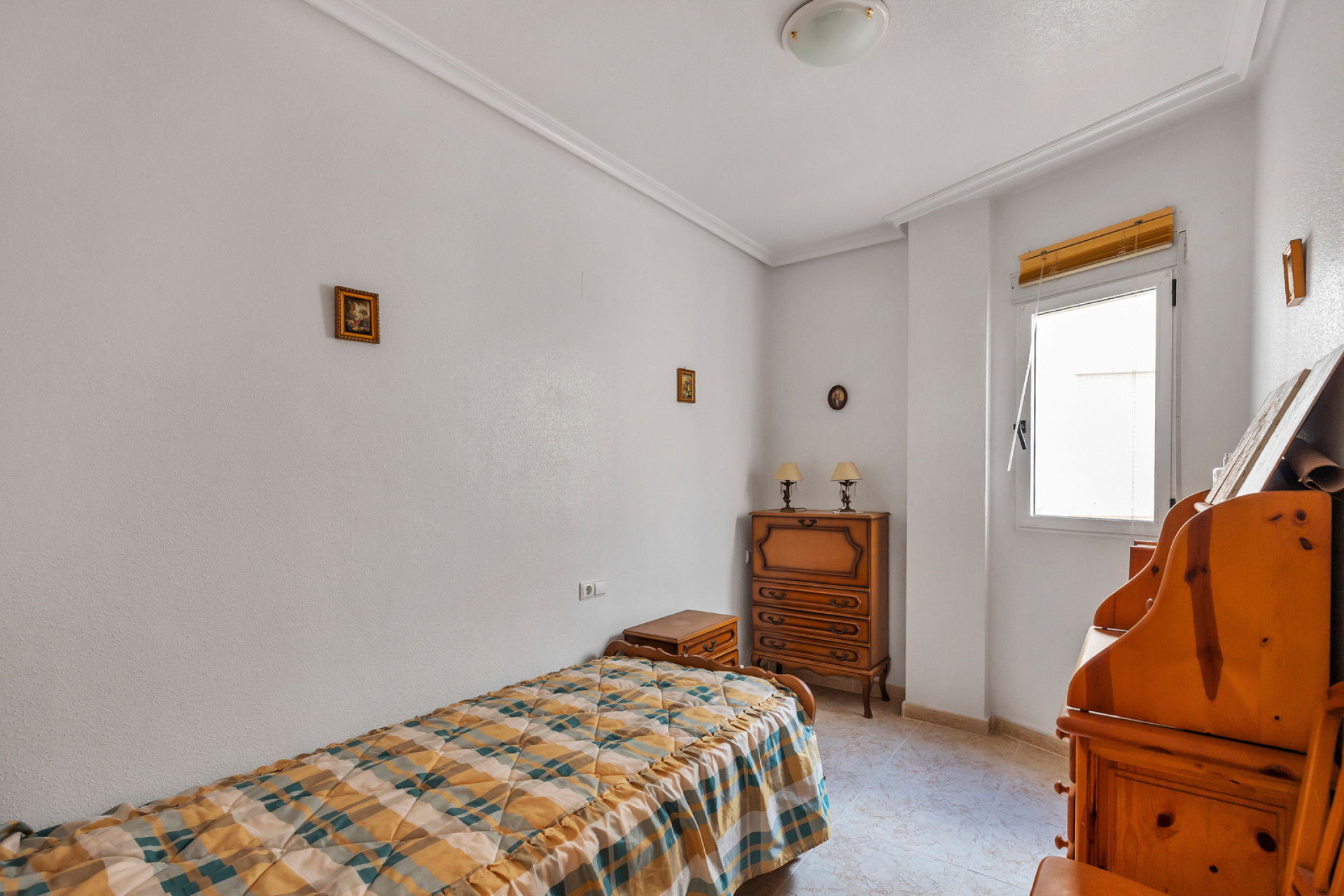 Resale - Apartment / Flat - Torrevieja