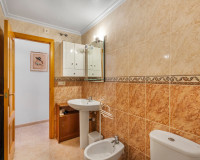 Resale - Apartment / Flat - Torrevieja