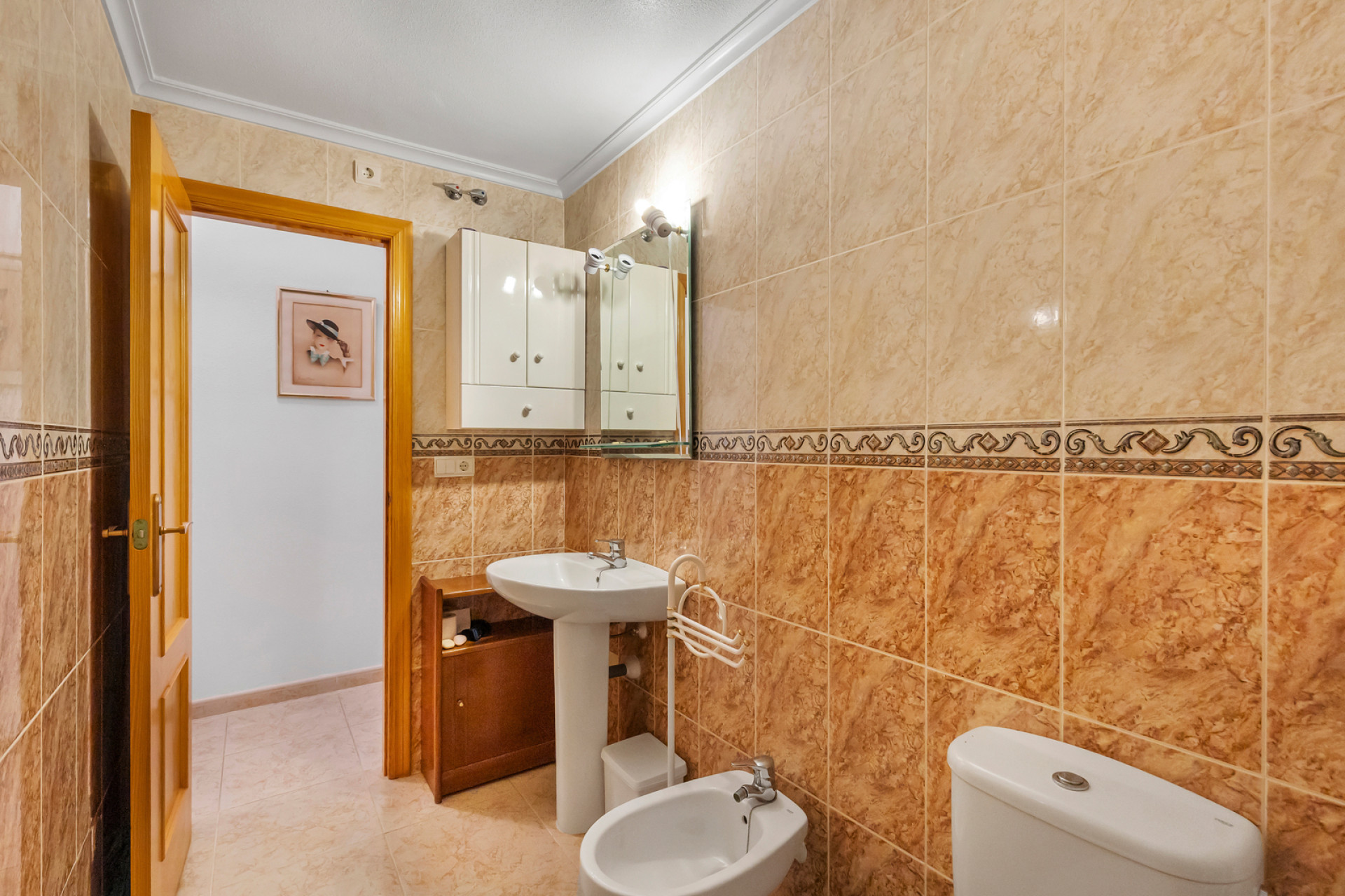 Resale - Apartment / Flat - Torrevieja