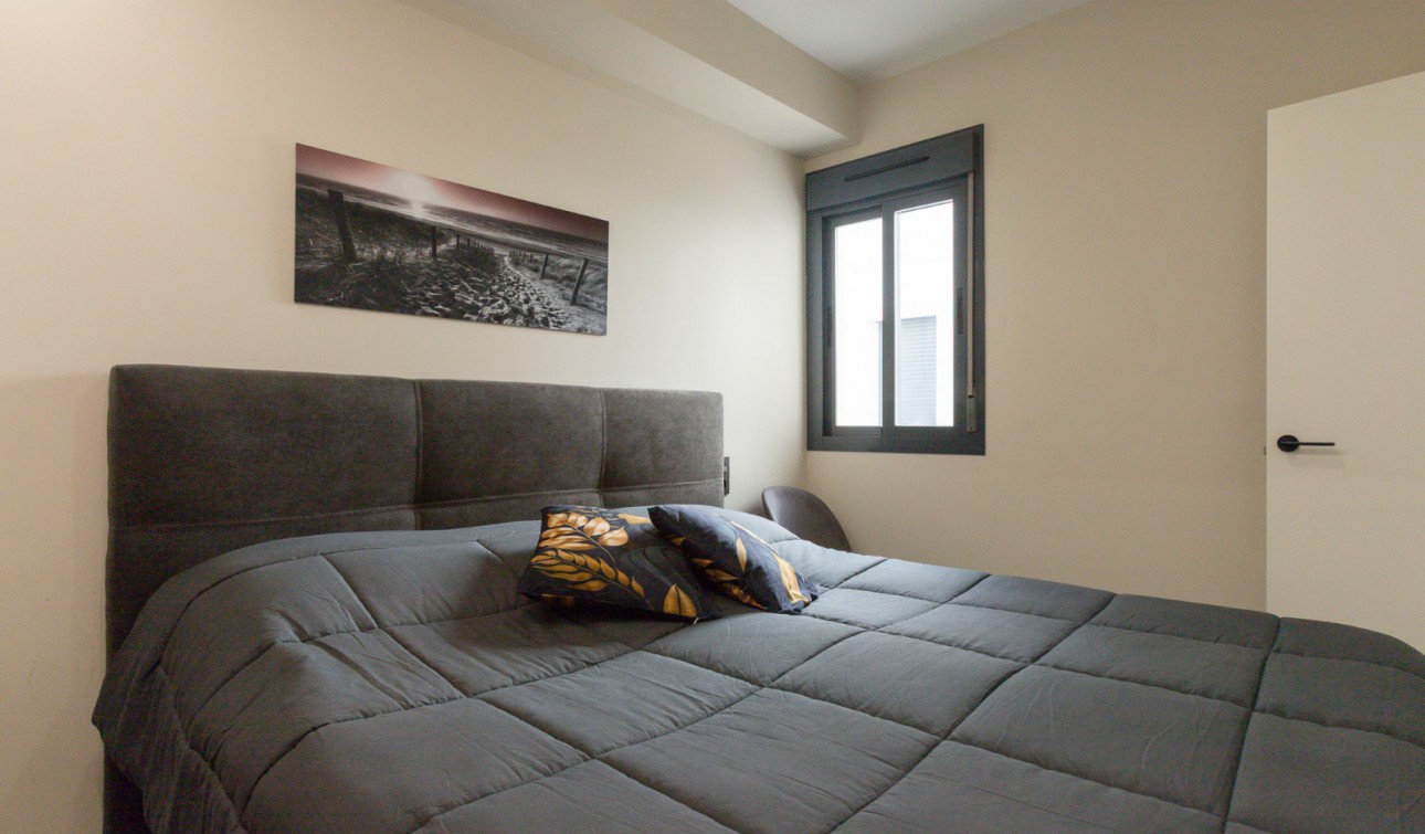 Resale - Apartment / Flat - Torrevieja