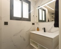 Resale - Apartment / Flat - Torrevieja