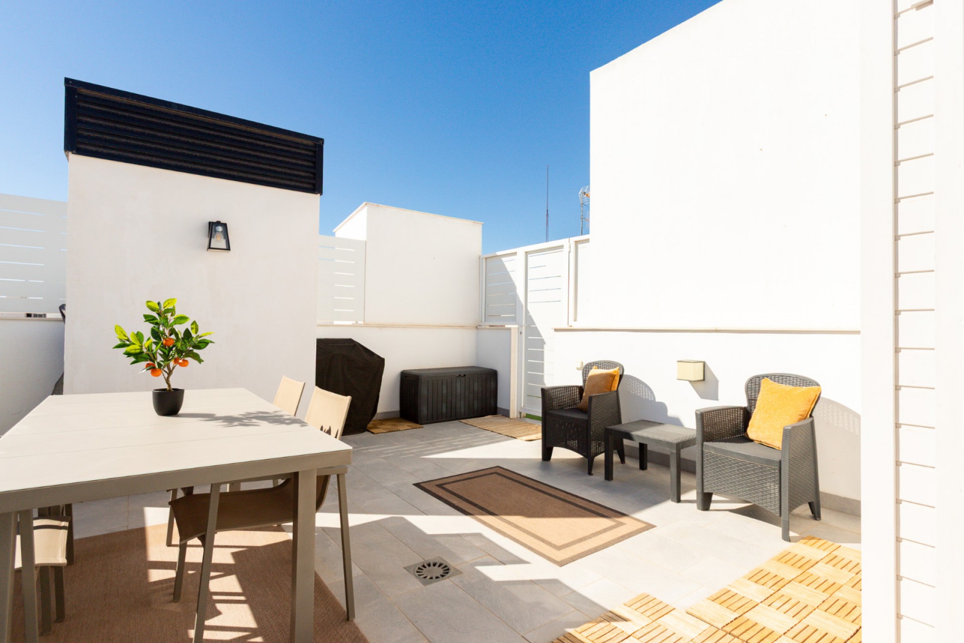 Resale - Apartment / Flat - Torrevieja
