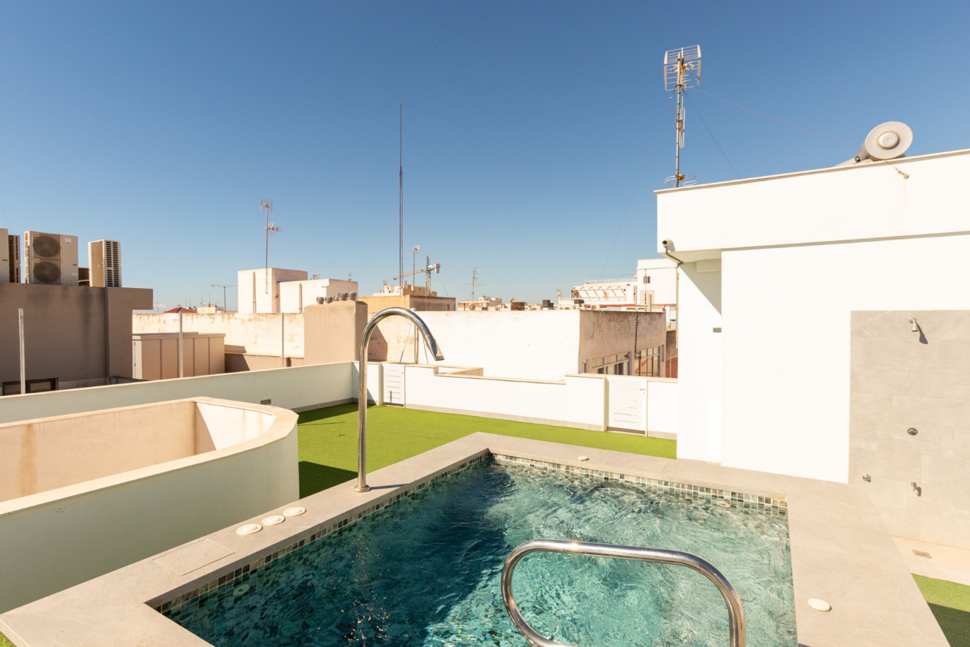 Resale - Apartment / Flat - Torrevieja