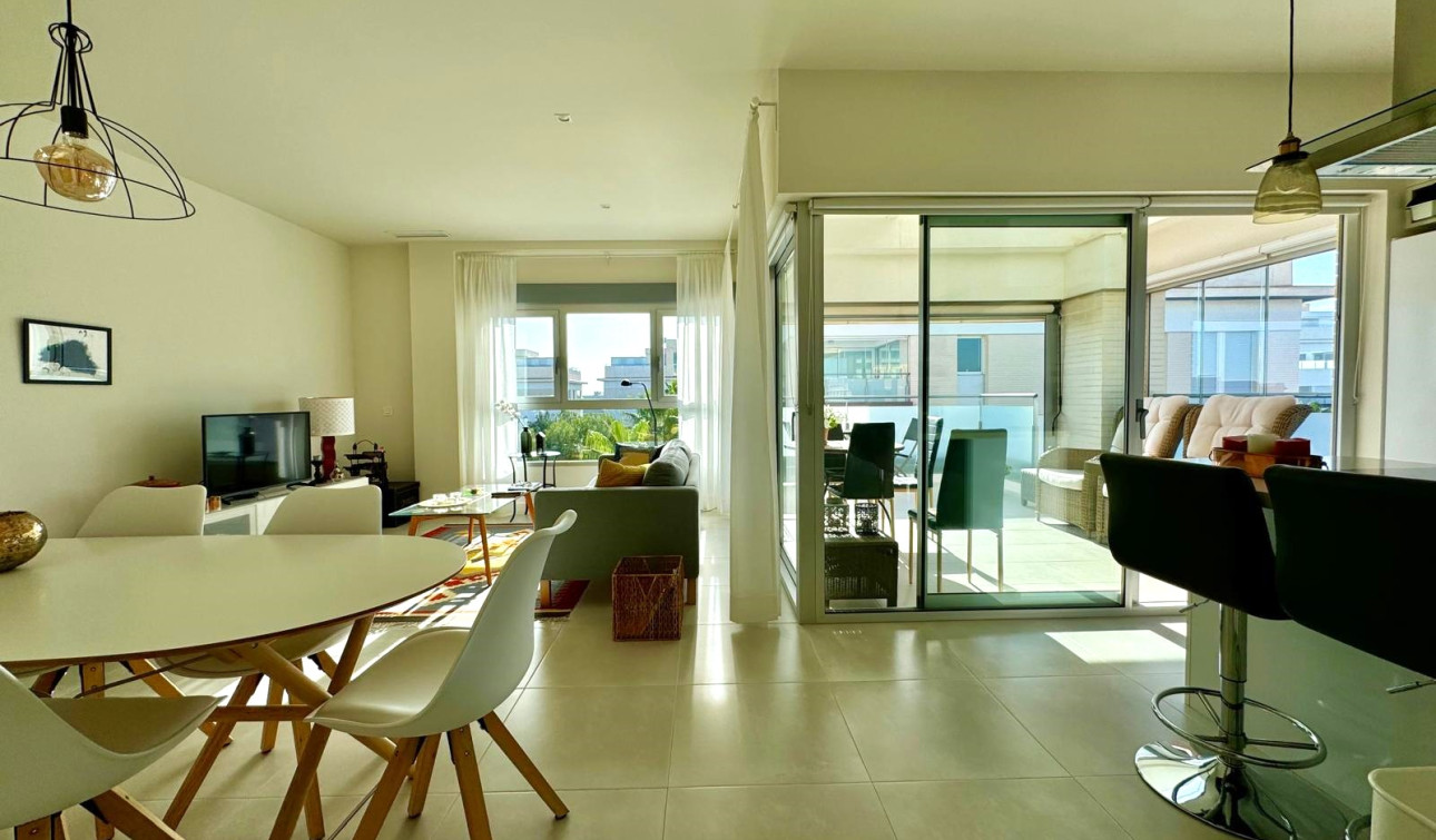 Resale - Apartment / Flat - Villamartín - Avenida Las Brisas