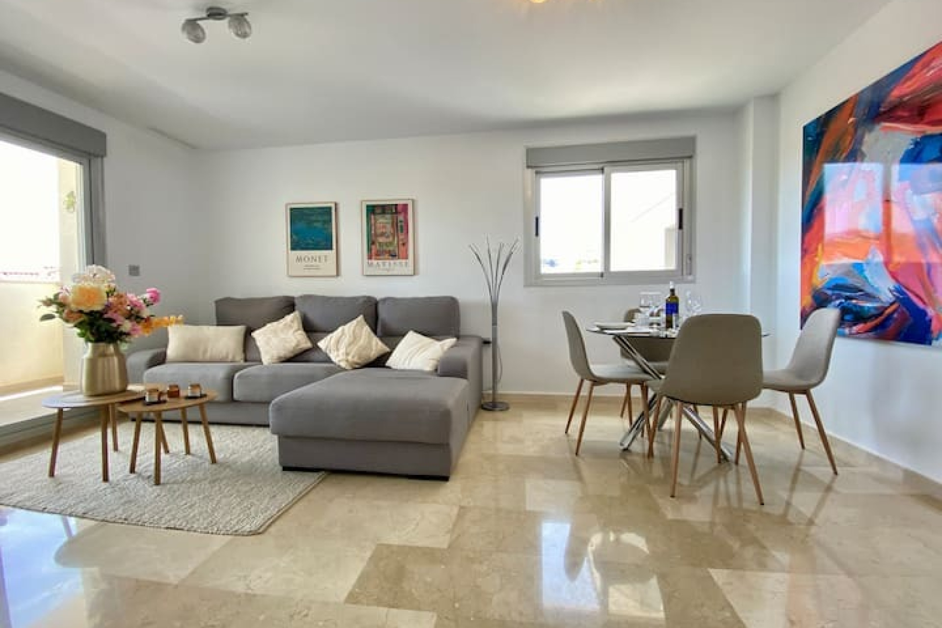 Resale - Apartment / Flat - Villamartín - Costa Blanca