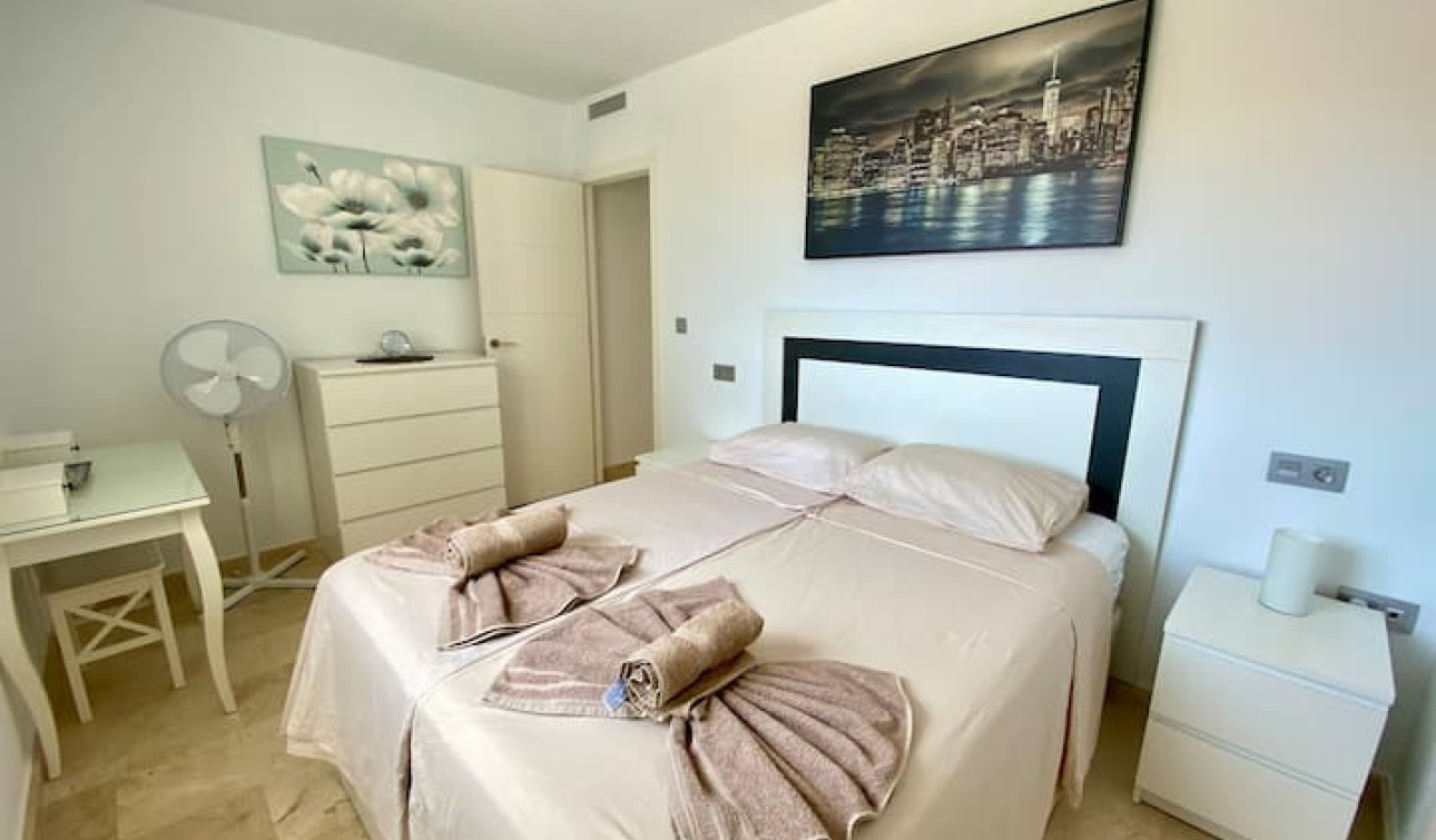 Resale - Apartment / Flat - Villamartín - Costa Blanca