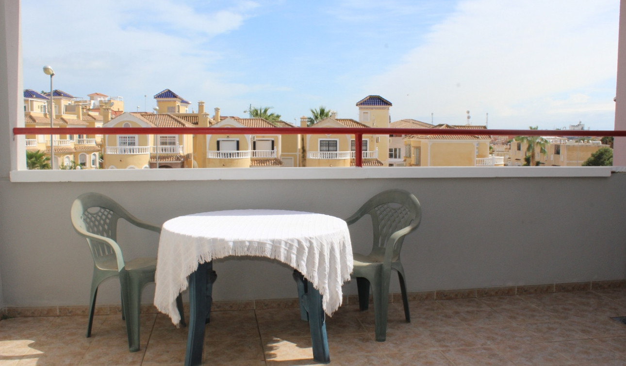 Resale - Apartment / Flat - Villamartín - El Galan