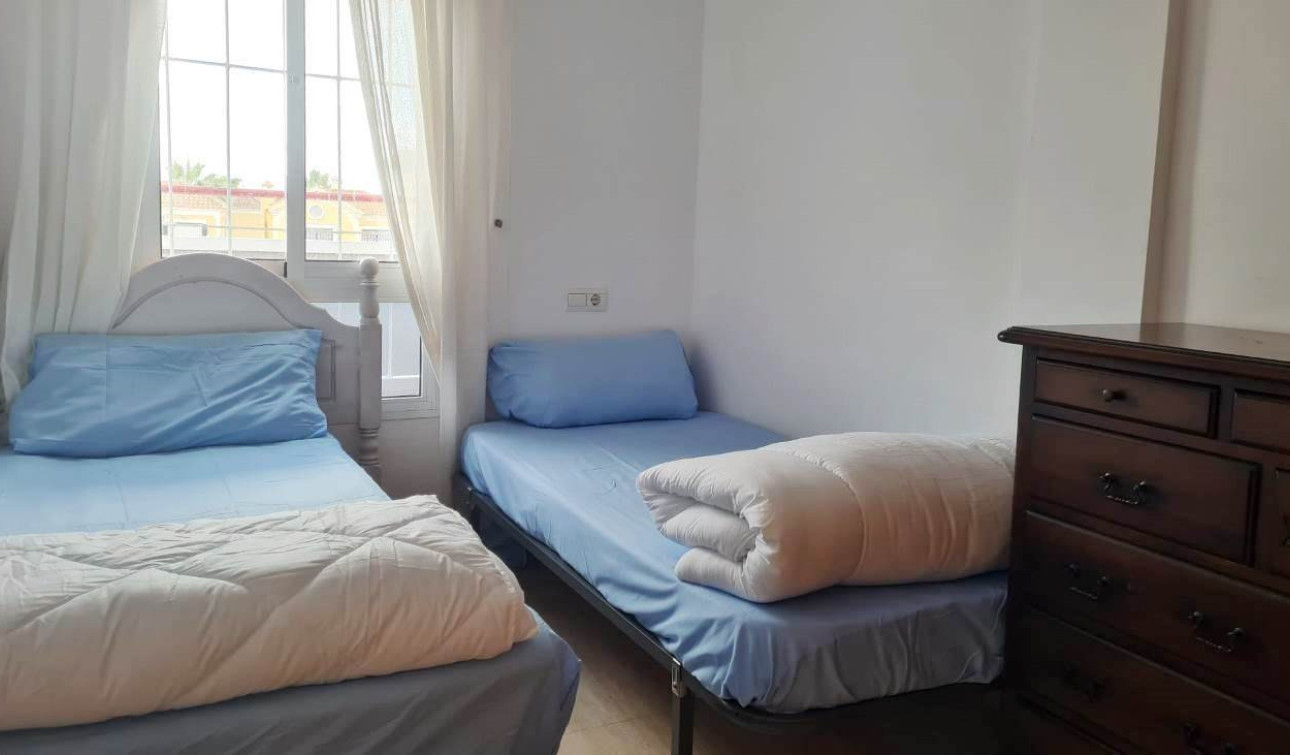 Resale - Apartment / Flat - Villamartín - El Galan