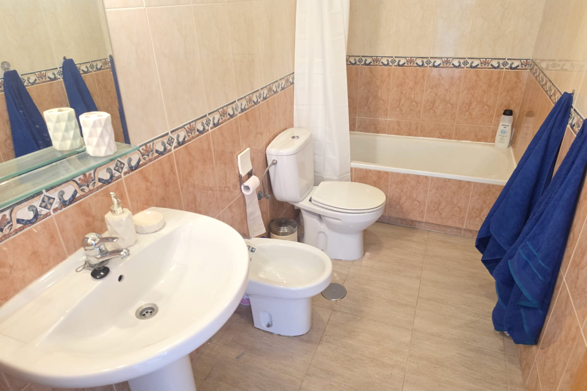 Resale - Apartment / Flat - Villamartín - El Galan