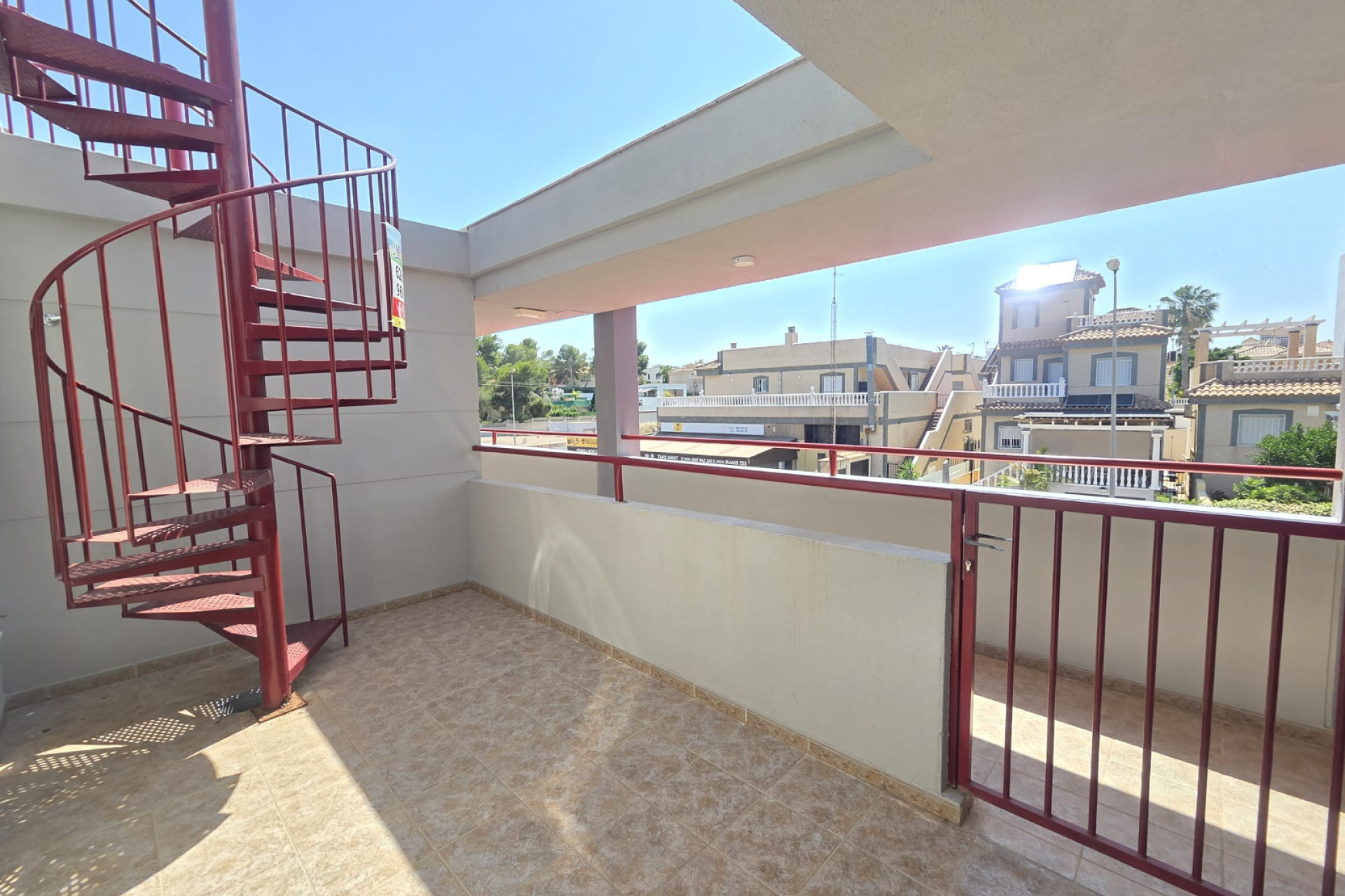 Resale - Apartment / Flat - Villamartín - El Galan