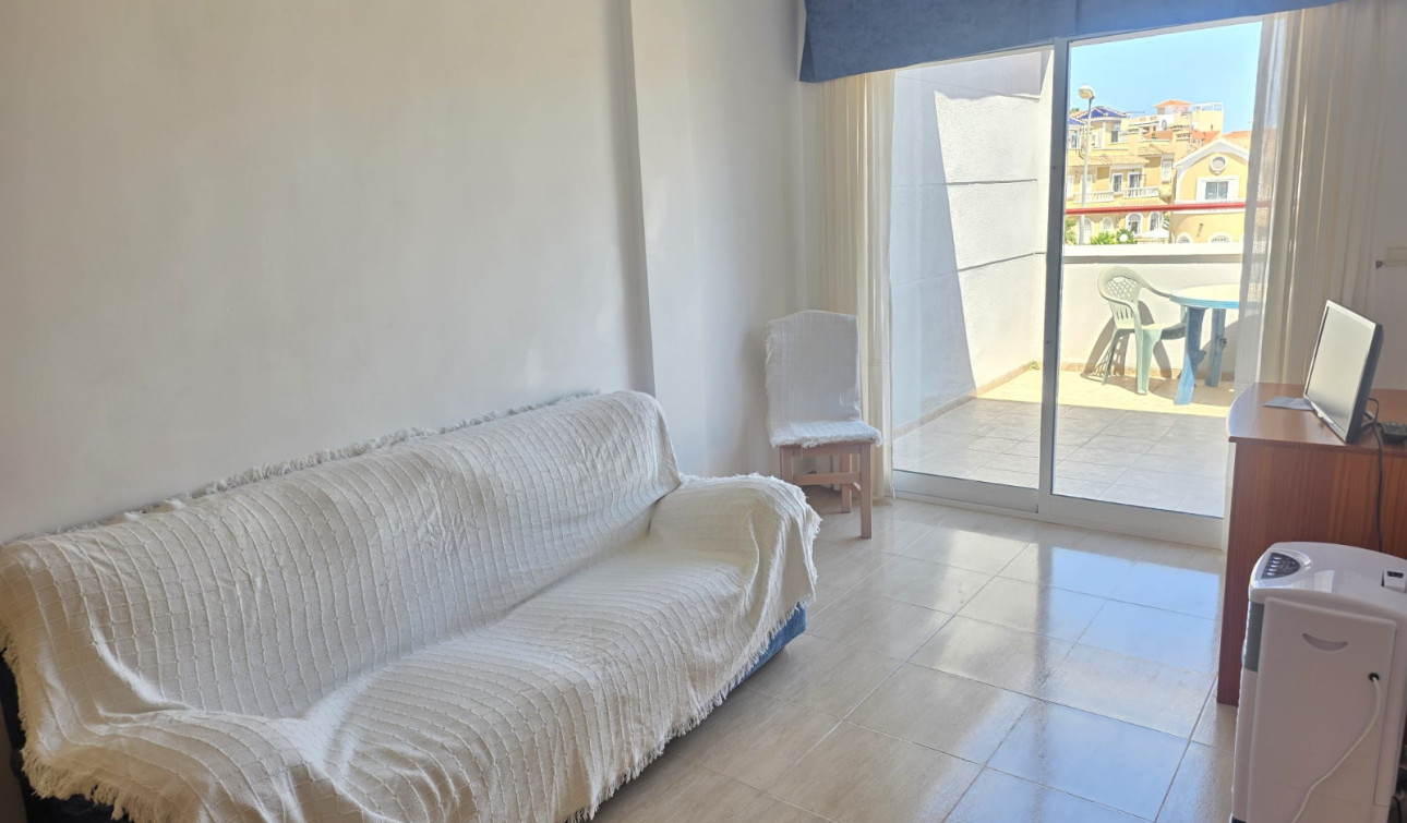 Resale - Apartment / Flat - Villamartín - El Galan