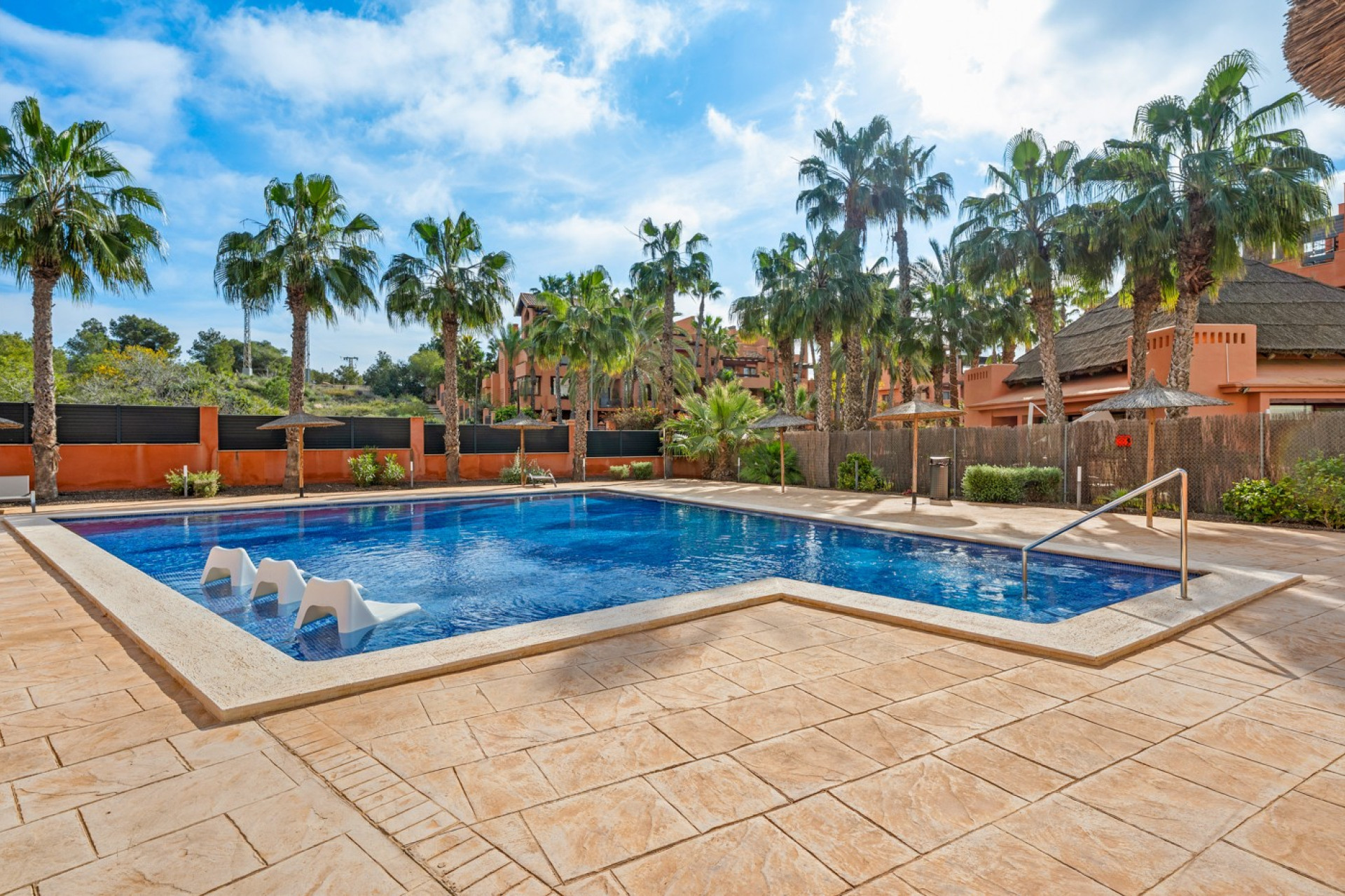 Resale - Apartment / Flat - Villamartín - Lomas del Golf