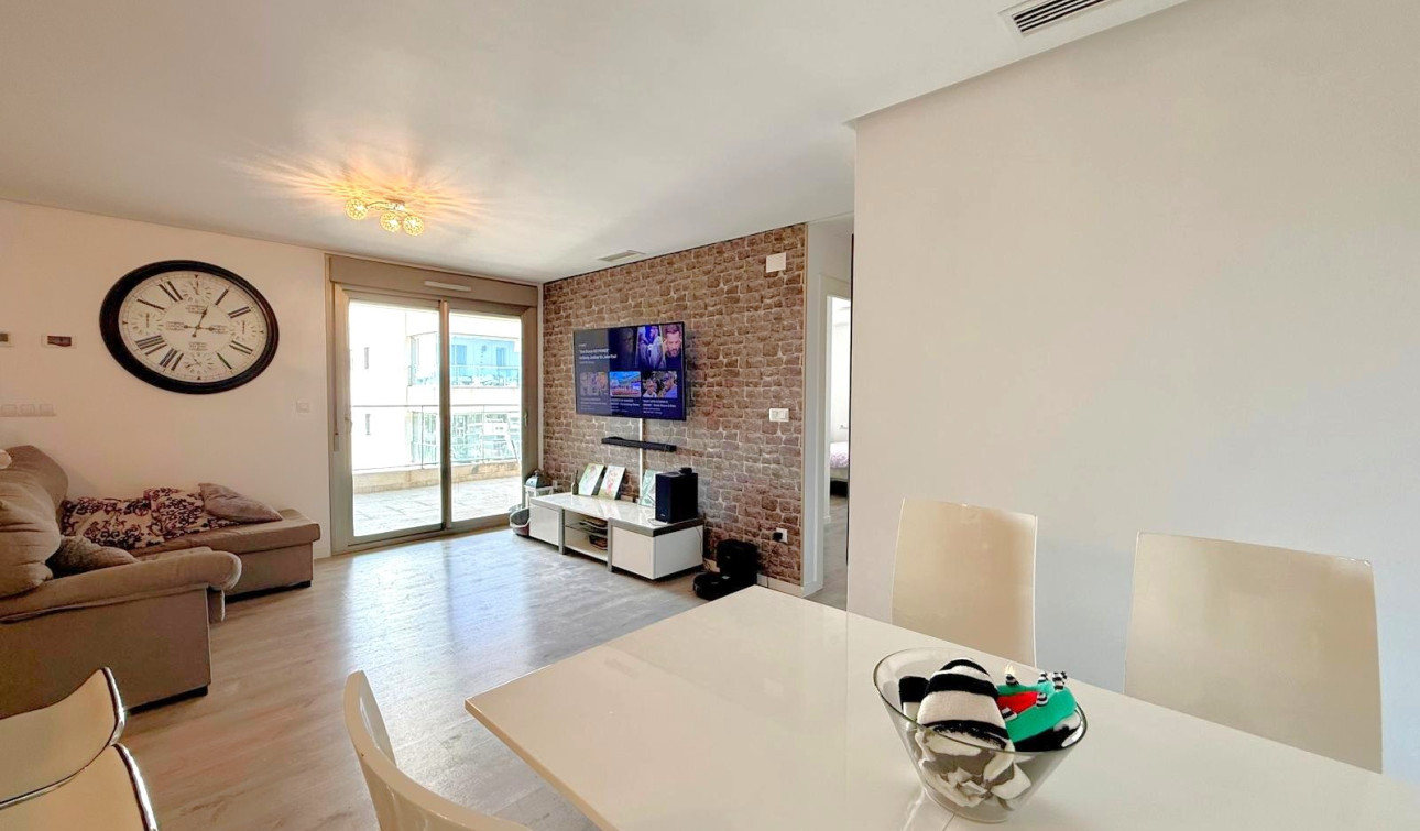 Resale - Apartment / Flat - Villamartín - Los Dolses