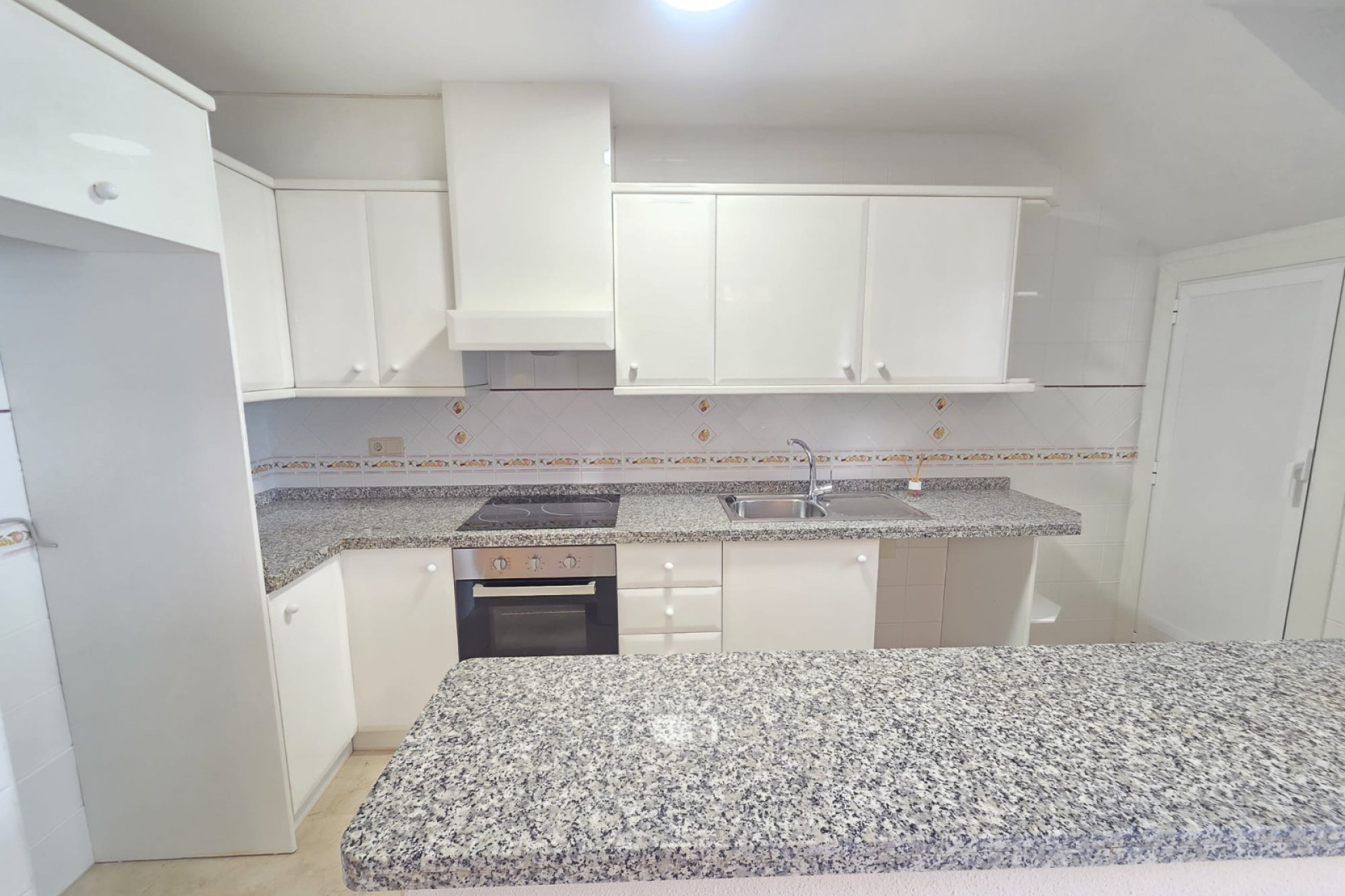 Resale - Apartment / Flat - Villamartín - Los Dolses