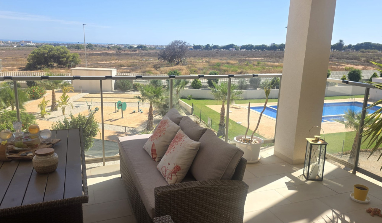 Resale - Apartment / Flat - Villamartín - Los Dolses