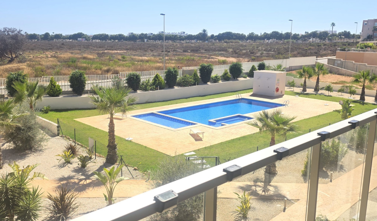 Resale - Apartment / Flat - Villamartín - Los Dolses