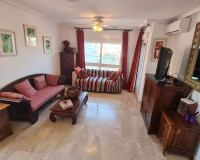 Resale - Apartment / Flat - Villamartín - PAU 8