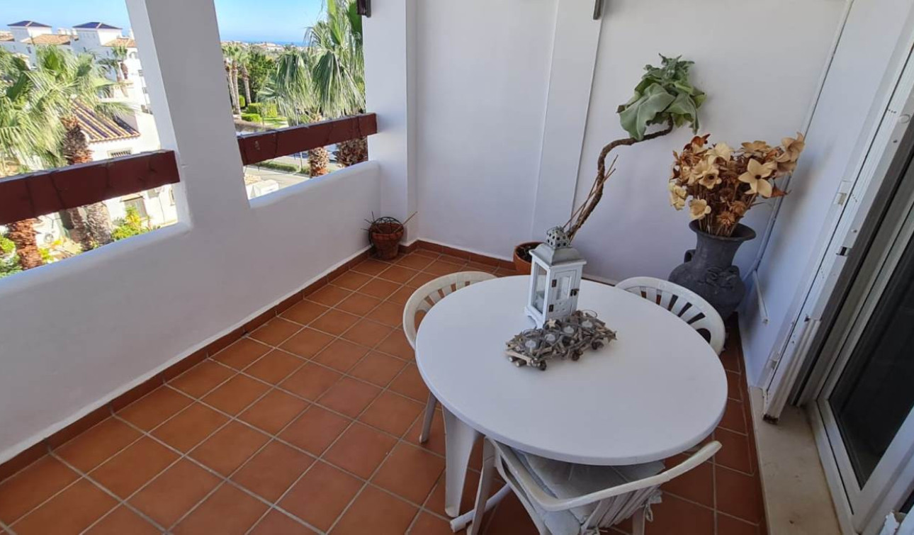Resale - Apartment / Flat - Villamartín - PAU 8