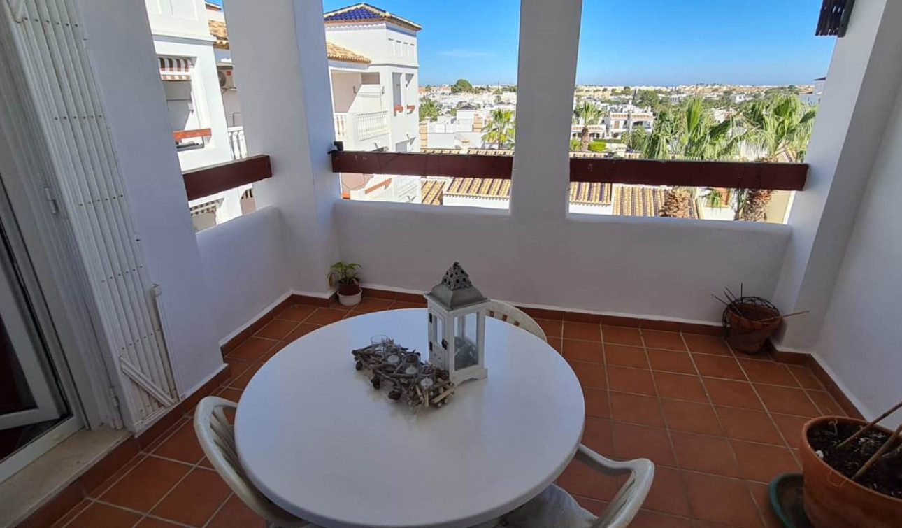 Resale - Apartment / Flat - Villamartín - PAU 8