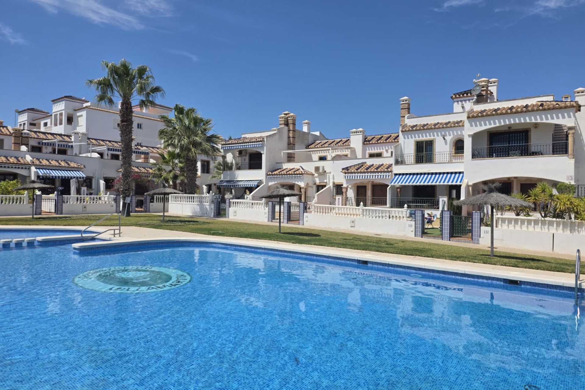Resale - Apartment / Flat - Villamartín - PAU 8