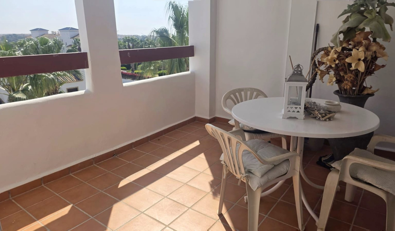 Resale - Apartment / Flat - Villamartín - PAU 8