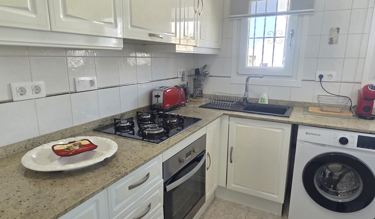Resale - Apartment / Flat - Villamartín - Verdemar
