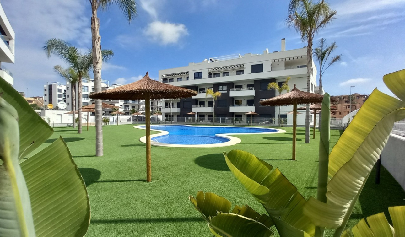 Resale - Apartment / Flat - Villamartín - Villamartin