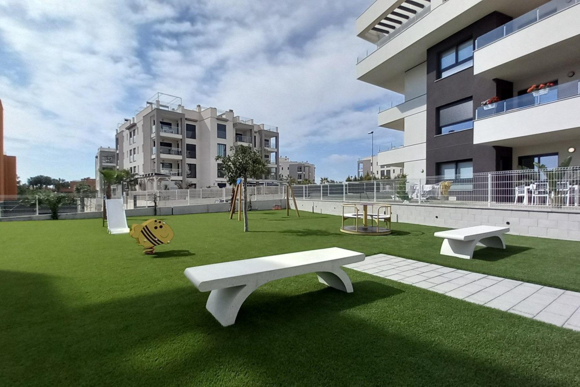 Resale - Apartment / Flat - Villamartín - Villamartin