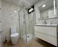 Resale - Apartment / Flat - Villamartín