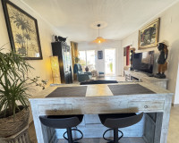 Resale - Apartment / Flat - Villamartín