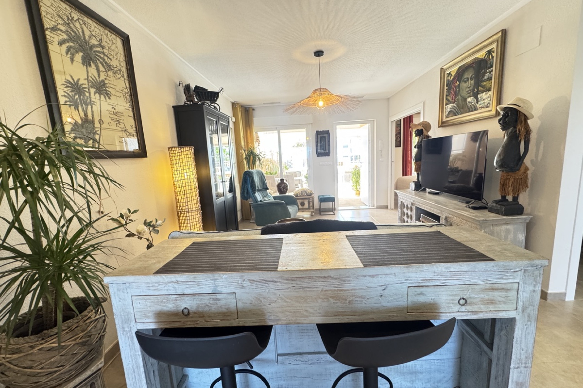 Resale - Apartment / Flat - Villamartín