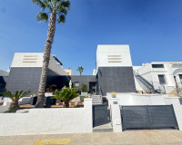 Resale - Apartment / Flat - Villamartín