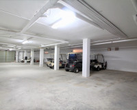 Resale - Apartment / Flat - Villamartín