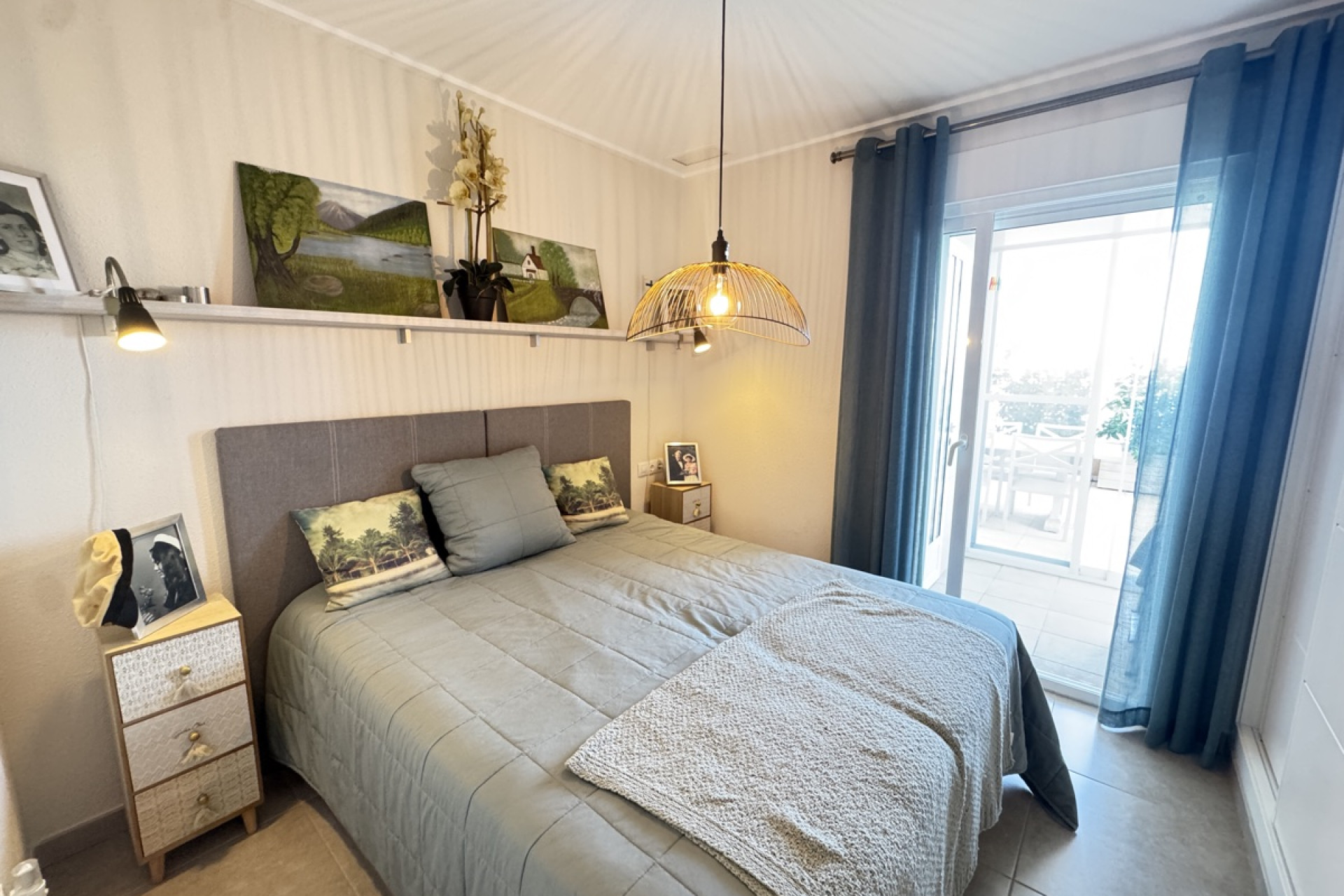 Resale - Apartment / Flat - Villamartín