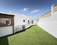 Resale - Apartment / Flat - Villamartín